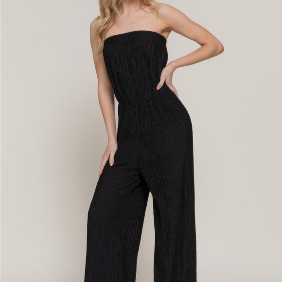 Crinkle Knit Tube Jumpsuit - Picture 4 of 6